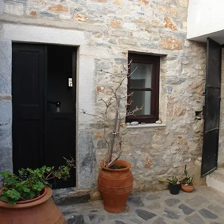 Сasa de vacaciones Aunt Anneza's Village House